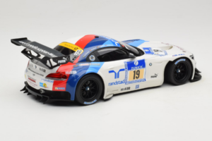 BMW Z4 GT3 #19 Team Schubert J. Muller / D. Muller ADAC 24 Hours Nurburgring 2013 Minichamps 1:18 151132319 Metalas - nuotrauka 2 iš 6
