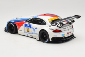 BMW Z4 GT3 #19 Team Schubert J. Muller / D. Muller ADAC 24 Hours Nurburgring 2013 Minichamps 1:18 151132319 Metalas - nuotrauka 5 iš 6