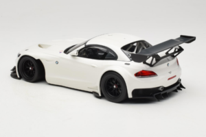 BMW Z4 GT3 E89 Baltas Minichamps 1:18 151122301 Metalas - nuotrauka 5 iš 6