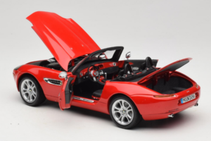 BMW Z8 Raudonas Kyosho 1:18 80439411730 Metalas - nuotrauka 6 iš 9