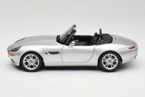 BMW Z8 E52 Kabrioletas Sidabrinis Kyosho 1:18 80432411551 Metalas - nuotrauka 4 iš 8