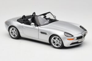 BMW Z8 E52 Kabrioletas Sidabrinis Kyosho 1:18 80432411551 Metalas - nuotrauka 6 iš 8
