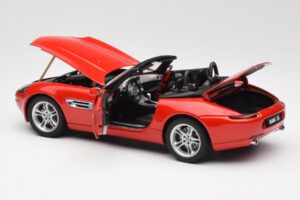 BMW Z8 E52 Raudonas AUTOart 1:18 70513 Metalas - nuotrauka 5 iš 8