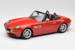 BMW Z8 E52 Raudonas Metalinis Bburago 1:18 18-12032 Metalas