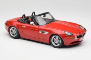 BMW Z8 E52 Raudonas Metalinis Bburago 1:18 18-12032 Metalas - nuotrauka 6 iš 8