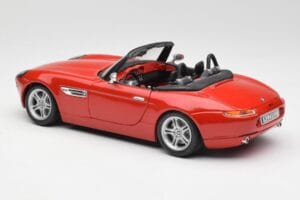 BMW Z8 E52 Raudonas Metalinis Bburago 1:18 18-12032 Metalas - nuotrauka 7 iš 8