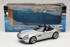 BMW Z8 Sidabrinis 007 The World Is Not Enough AUTOart 1:18 70511 Metalas - nuotrauka 8 iš 8