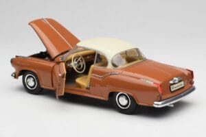 Borgward Isabella Coupe Bronzinis Baltas Revell 1:18 08982 Metalas - nuotrauka 8 iš 8