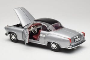 Borgward Isabella Coupe Pilkas & Juodas Revell 1:18 8989 Metalas - nuotrauka 7 iš 8