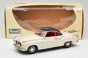 Borgward Isabella Coupe Baltas Revell 1:18 8859 Metalas - nuotrauka 8 iš 8
