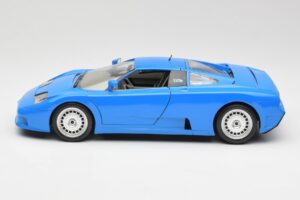 Bugatti EB110 Mėlynas Bburago 1:18 3035 Metalas - nuotrauka 4 iš 8