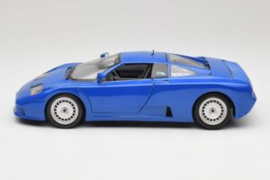 Bugatti EB110 Tamsiai Mėlynas Bburago 1:18 3035-DB Metalas - nuotrauka 4 iš 8