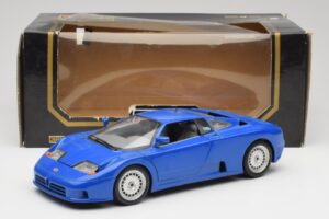Bugatti EB110 Tamsiai Mėlynas Bburago 1:18 3035-DB Metalas - nuotrauka 8 iš 8