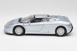 Bugatti EB110 SS Sidabrinis Anson 1:18 30303-W-M2 Metalas - nuotrauka 4 iš 8