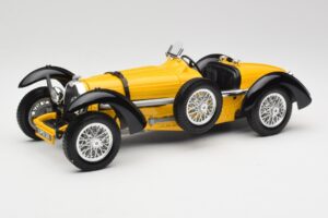 Bugatti Type 59 Geltonas Bburago 1:18 3005 Metalas
