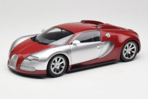Bugatti Veyron Edition Centenaire Chrome Red Minichamps 1:18 100110851-O Metalas