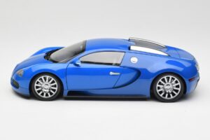Bugatti Veyron Šviesiai Mėlyna Tamsiai Mėlyna Minichamps 1:18 100110821 Metalas - nuotrauka 4 iš 8