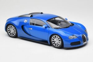 Bugatti Veyron Šviesiai Mėlyna Tamsiai Mėlyna Minichamps 1:18 100110821 Metalas - nuotrauka 6 iš 8