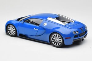 Bugatti Veyron Šviesiai Mėlyna Tamsiai Mėlyna Minichamps 1:18 100110821 Metalas - nuotrauka 7 iš 8
