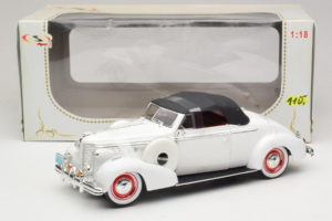 Buick Century Kabrioletas Baltas Signature Models 1:18 18131 Metalas - nuotrauka 6 iš 6