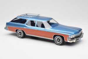 Buick Estate Wagon Light Blue Metallic BoS Models 1:18 BOS417 Derva - nuotrauka 4 iš 6