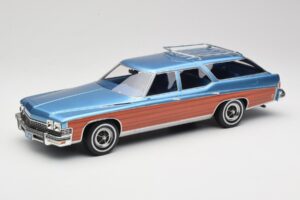 Buick Estate Wagon Light Blue Metallic BoS Models 1:18 BOS417 Derva