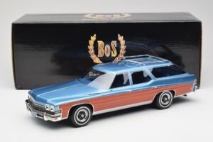Buick Estate Wagon Light Blue Metallic BoS Models 1:18 BOS417 Derva - nuotrauka 6 iš 6