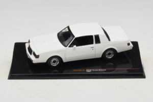 Buick Grand National Baltas IXO 1:43 CLC576N Metalas