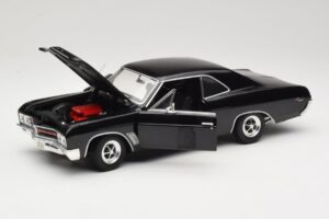 Buick GS 400 Juodas American Muscle 1:18 33086 Metalas - nuotrauka 2 iš 8