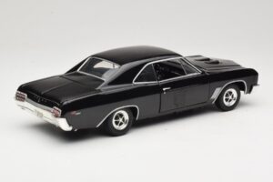 Buick GS 400 Juodas American Muscle 1:18 33086 Metalas - nuotrauka 3 iš 8