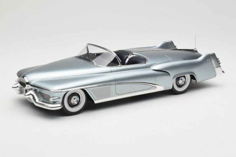 Buick Le Sabre Concept Light Blue Metallic BoS Models 1:18 BOS199 Derva