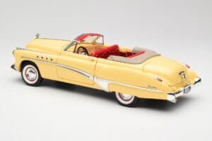 Buick Roadmaster Chrome Yellow Motormax 1:18 23124646-M17 Metalas - nuotrauka 7 iš 8