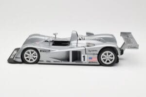 Cadillac Northstar LMP #1 24 Hours of Le Mans 2000 Hot Wheels 1:18 29225 Metalas - nuotrauka 4 iš 8