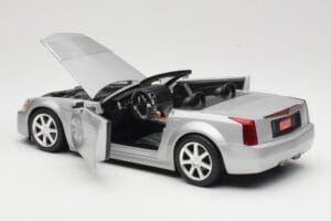 Cadillac XLR Kabrioletas Sidabrinis Hot Wheels 1:18 53838 Metalas - nuotrauka 5 iš 8