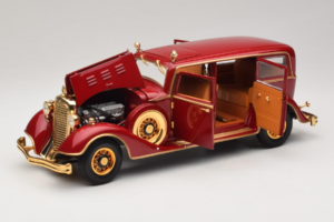 Cadillac Deluxe Tudor Valstybinė Limuzina Puyi Paskutinis Kinijos Imperatorius Sun Star 1:18 4100 Metalas - nuotrauka 2 iš 9