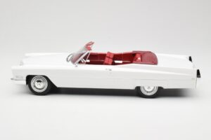 Cadillac DeVille Kabrioletas Baltas KK-Scale 1:18 KKDC180313 Metalas - nuotrauka 3 iš 6