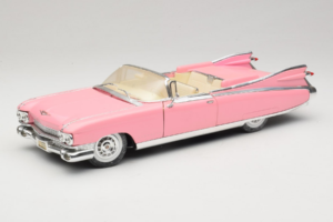 Cadillac Eldorado Biarritz Rožinis Maisto 1:18 36813 Metalas