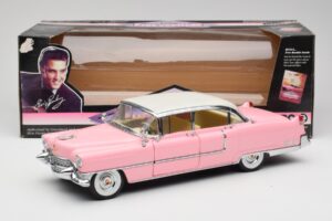 Cadillac Fleetwood Elvis Presley Rožinis MRC 1:18 LIC1000 Metalas - nuotrauka 8 iš 8