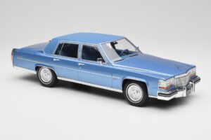 Cadillac Fleetwood Brougham Mėlynas Metalinis MCG 1:18 MCG18252 Metalas - nuotrauka 4 iš 6