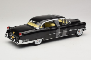 Cadillac Fleetwood Series 60 The Godfather Greenlight 1:18 12949 Metalas - nuotrauka 2 iš 6
