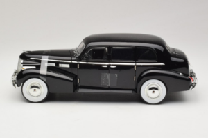 Cadillac Fleetwood Series 75 The Godfather Jada 1:18 91199 Metalas - nuotrauka 3 iš 6