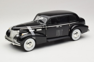 Cadillac Fleetwood Series 75 The Godfather Jada 1:18 91199 Metalas