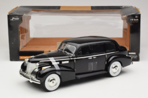 Cadillac Fleetwood Series 75 The Godfather Jada 1:18 91199 Metalas - nuotrauka 6 iš 6