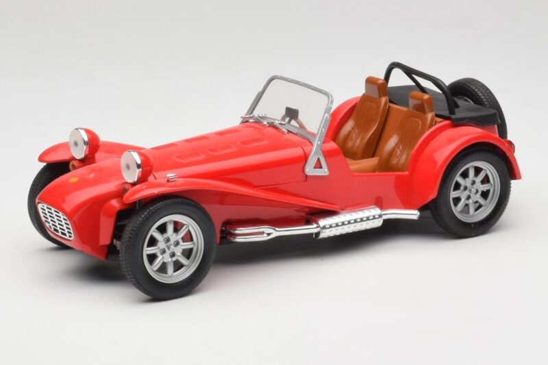 Caterham Super Seven Series 3 Raudonas Anson 1:18 30317-W Metalas