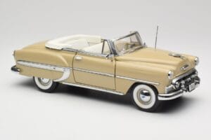 Chevrolet Bel Air Kabrioletas Kreminis Sun Star 1:18 1623 Metalas - nuotrauka 6 iš 8