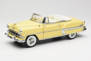 Chevrolet Bel Air Kabrioletas Geltonas Sun Star 1:18 1712 Metalas