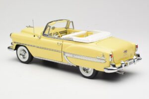 Chevrolet Bel Air Kabrioletas Geltonas Sun Star 1:18 1712 Metalas - nuotrauka 7 iš 8