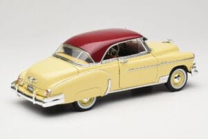 Chevrolet Bel Air Geltonas & Raudonas Motormax 1:18 73111 Metalas - nuotrauka 3 iš 8