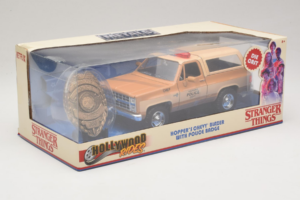 Chevrolet Blazer K5 Policija Stranger Things Metals Diecast 1:24 31111-24 Metalas - nuotrauka 2 iš 3