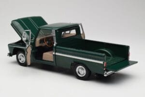 Chevrolet C-10 Žalias Sun Star 1:18 1360 Metalas - nuotrauka 5 iš 8
